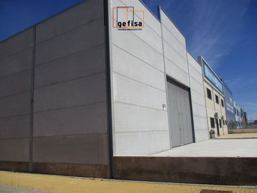Industrial building for sale in Valdepeñas