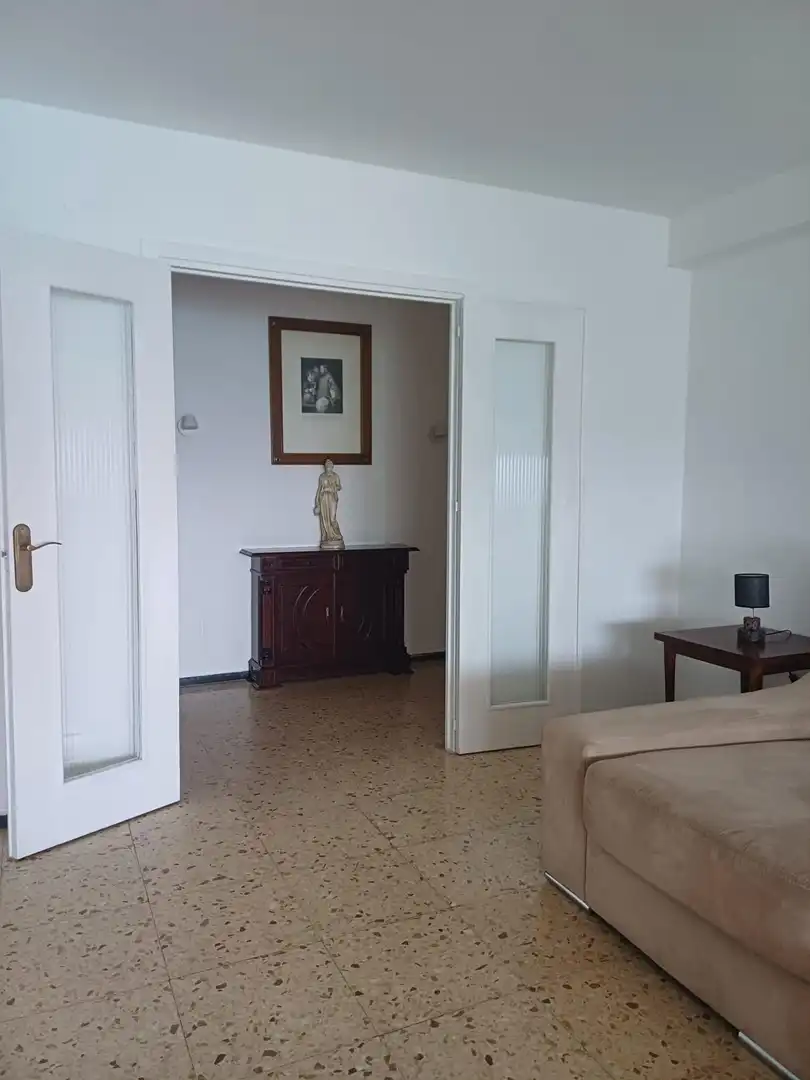 Wohnung zur Miete in Calle Hermano Rufino, Ciudad Jardín - Tagarete - El Zapillo