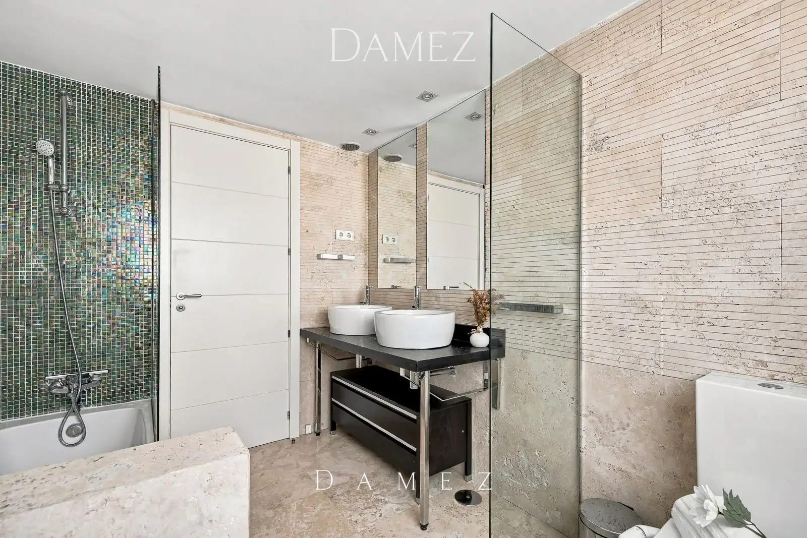 Baño de Piso en venta en Madrid con Aire acondicionado, Calefacción y Terraza