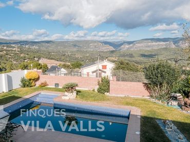 Casa amb piscina en venda a BIGAS CASTELLMO