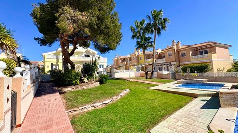 Foto 5 de Casa adosada en venta en Avenida Antonio Quesada, 16, Rojales, Alicante