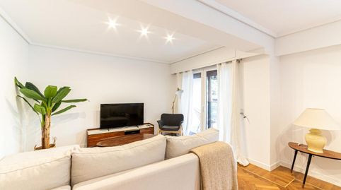 Foto 2 de Apartamento de alquiler en La Paz, Madrid Capital