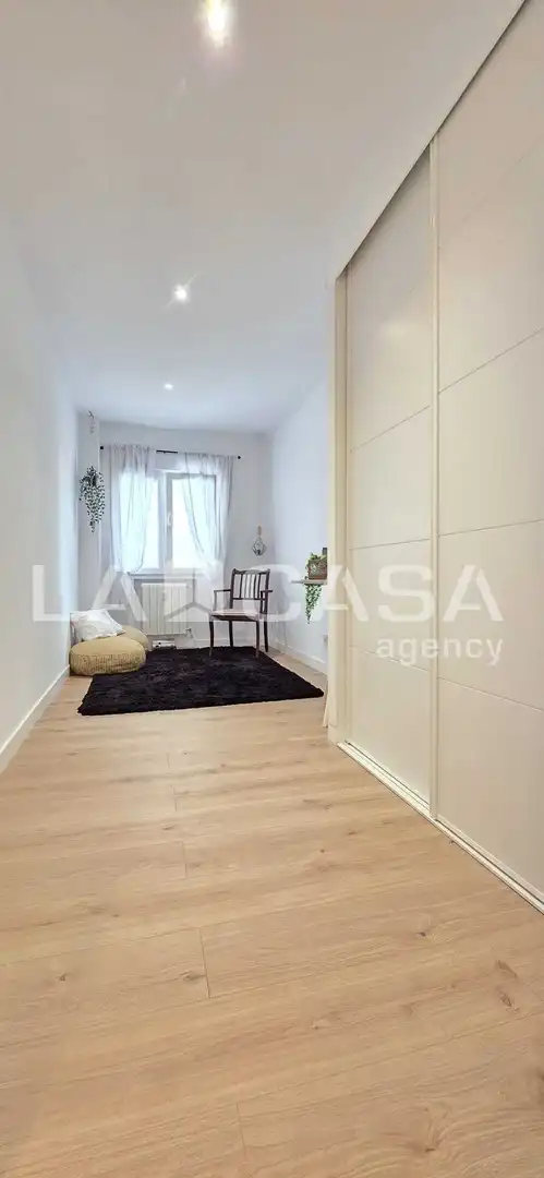 Habitación de Piso en venta en Valladolid con Calefacción y Balcón