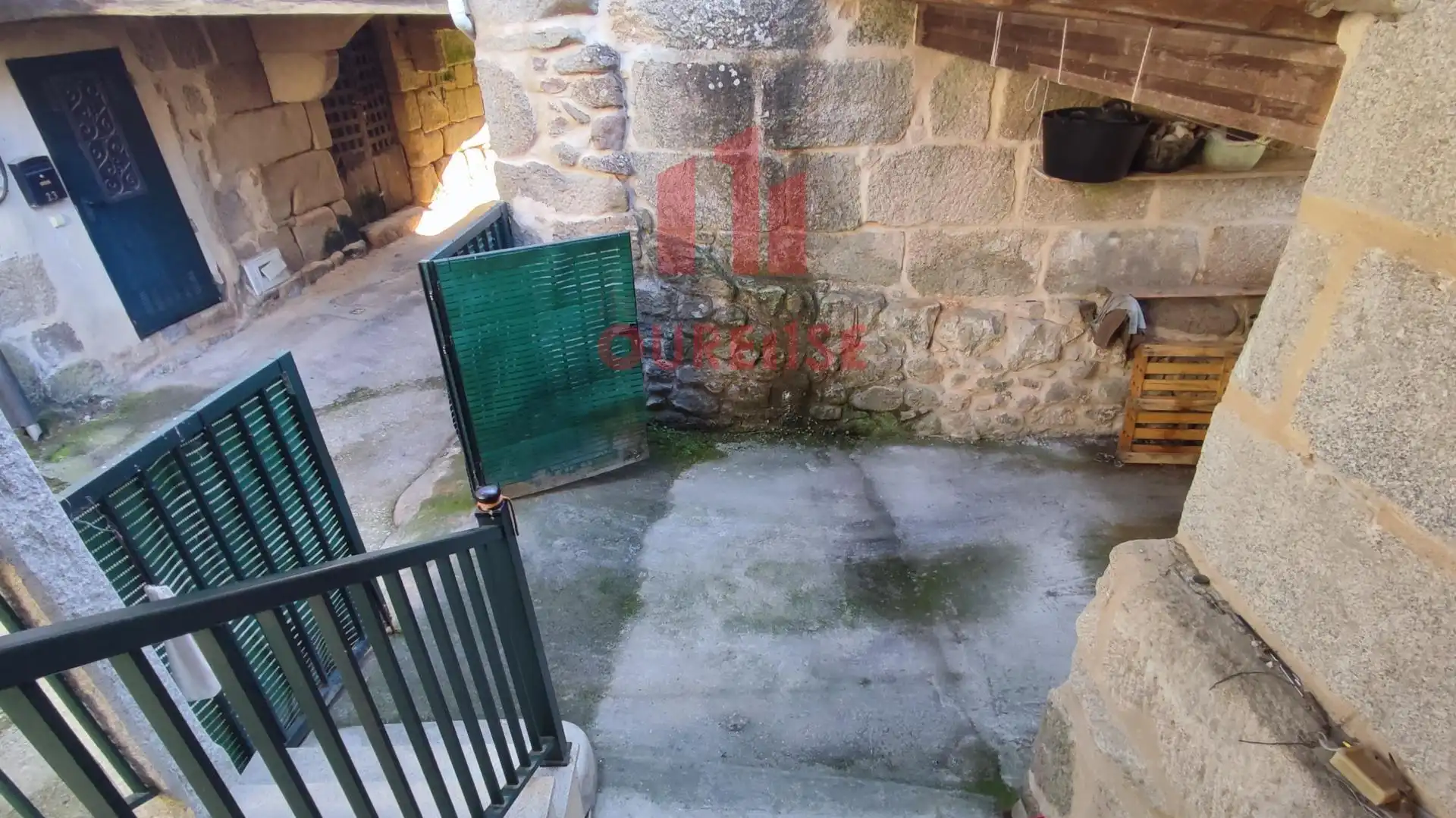 Casa o xalet en venda en Ourense Capital  amb Calefacció, Jardí privat i Traster