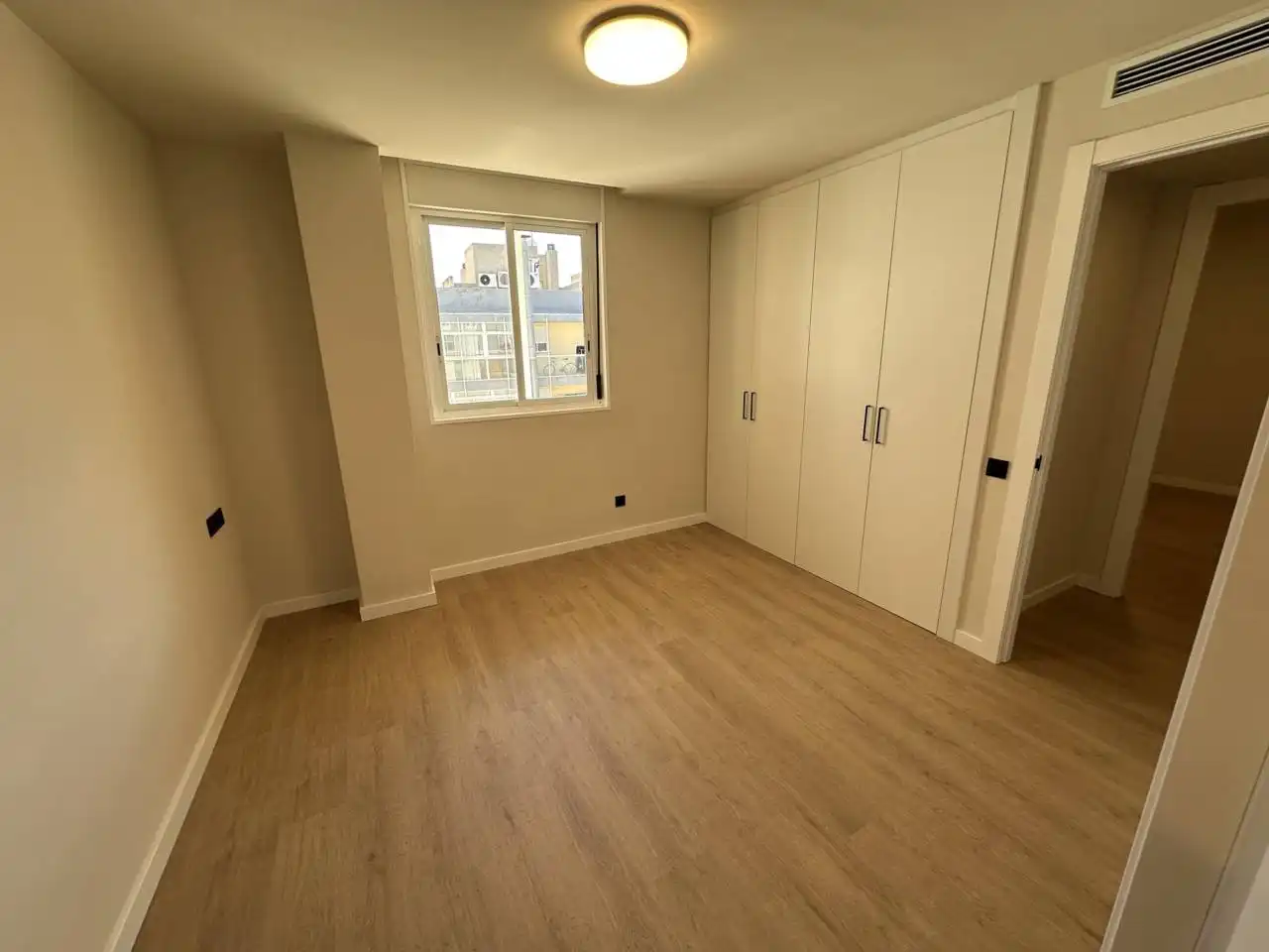Bedroom of Attic for sale in Vila-seca  with Air Conditioner, Parquet flooring and Terrace