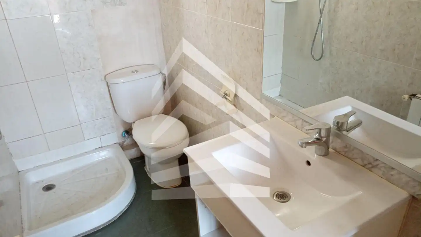 Bathroom of Attic for sale in Barcelona  with Heating and Terrace