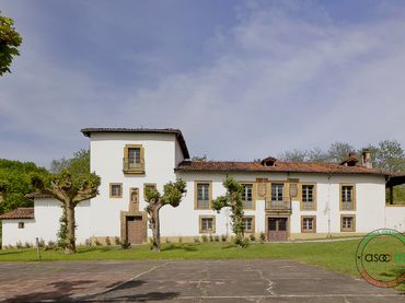 Maison avec balcon à vendre à Manjoya - LG LATORES 79