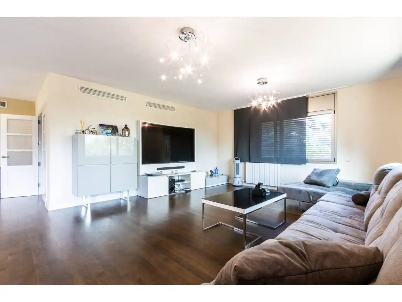 Villa mit Pool zum Verkauf in Can Llobateres - Can Pallars, imagen 8