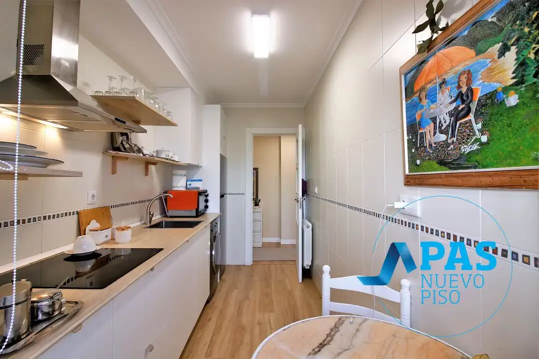 Kitchen of Flat for sale in Santander  with Heating, Private garden and Storage room