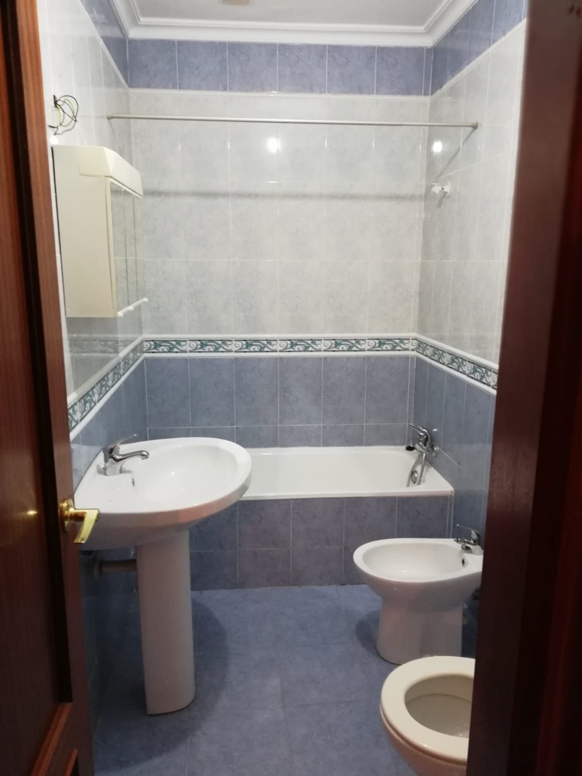 Bathroom of Single-family semi-detached for sale in Bujalance  with Balcony