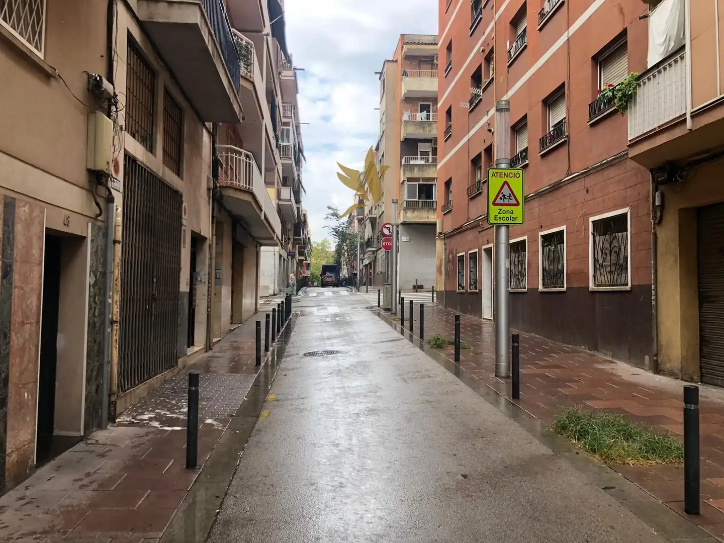 Vista exterior de Local en venda en Población de Arroyo