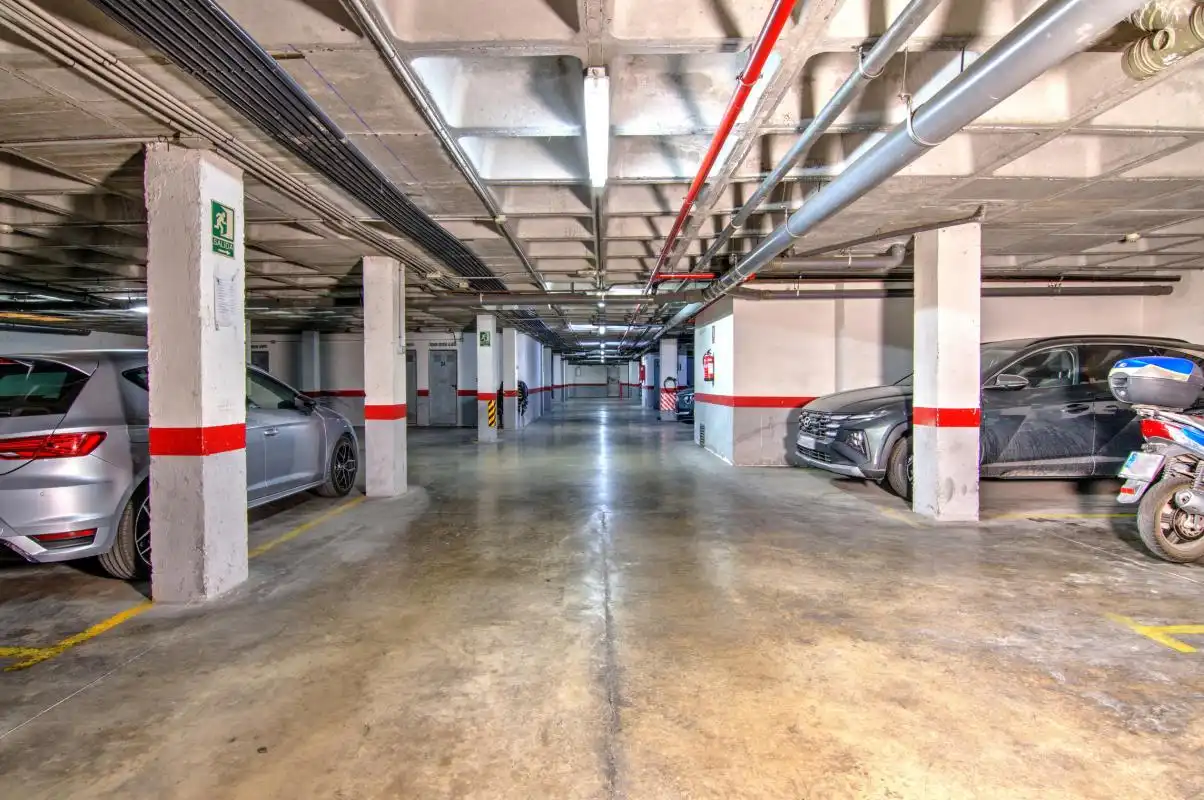 Parking of Flat for sale in San Vicente del Raspeig / Sant Vicent del Raspeig  with Air Conditioner, Heating and Private garden