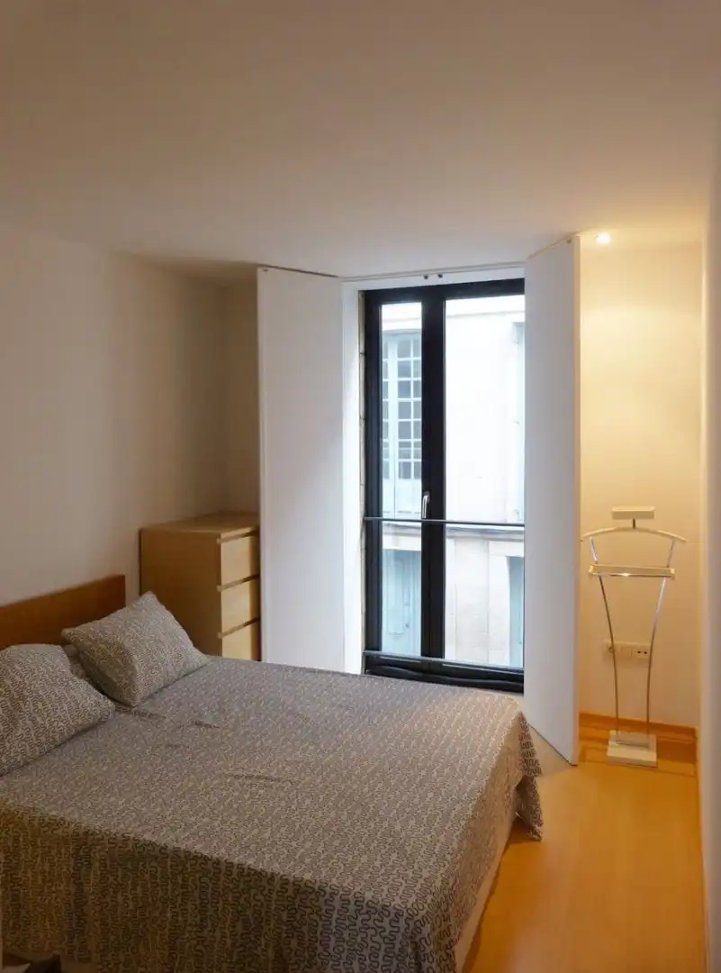 Habitación de Piso de alquiler en Ourense Capital  con Calefacción y Amueblado