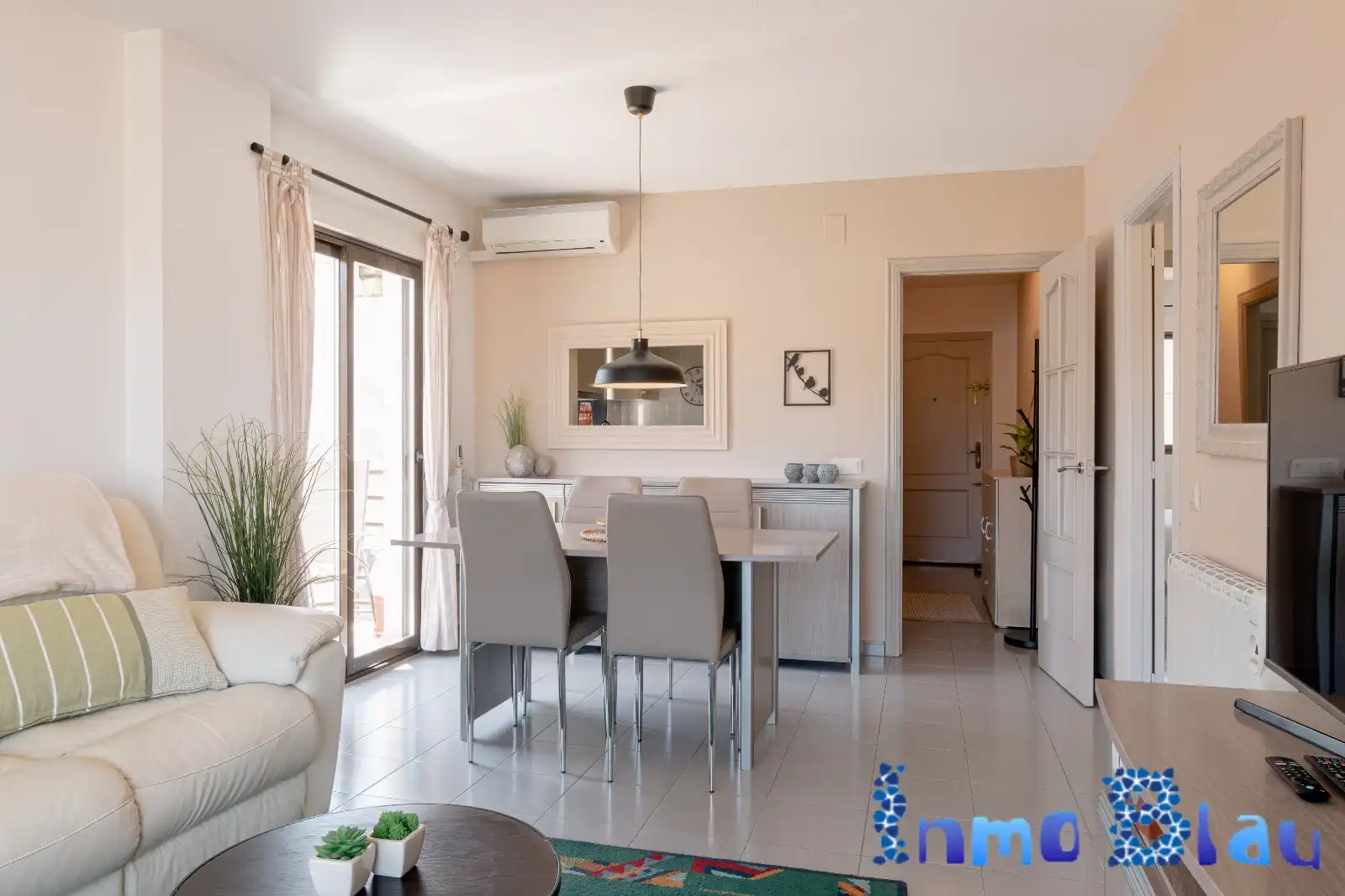 Wohnzimmer von Wohnungen zum Verkauf in L'Alfàs del Pi mit Klimaanlage, Heizung und Privatgarten