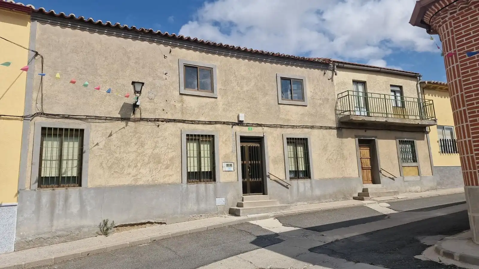 Vista exterior de Casa adosada en venta en Horcajo de las Torres con Trastero