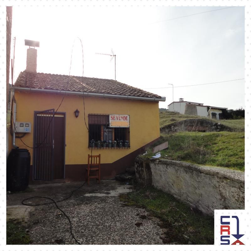 House or chalet for sale in Traspinedo  with Heating, Terrace and Storage room