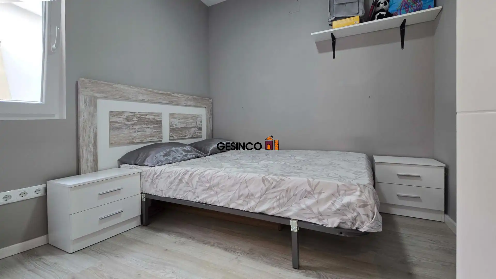 Dormitori de Pis en venda en Ontinyent amb Aire condicionat, Moblat i Balcó