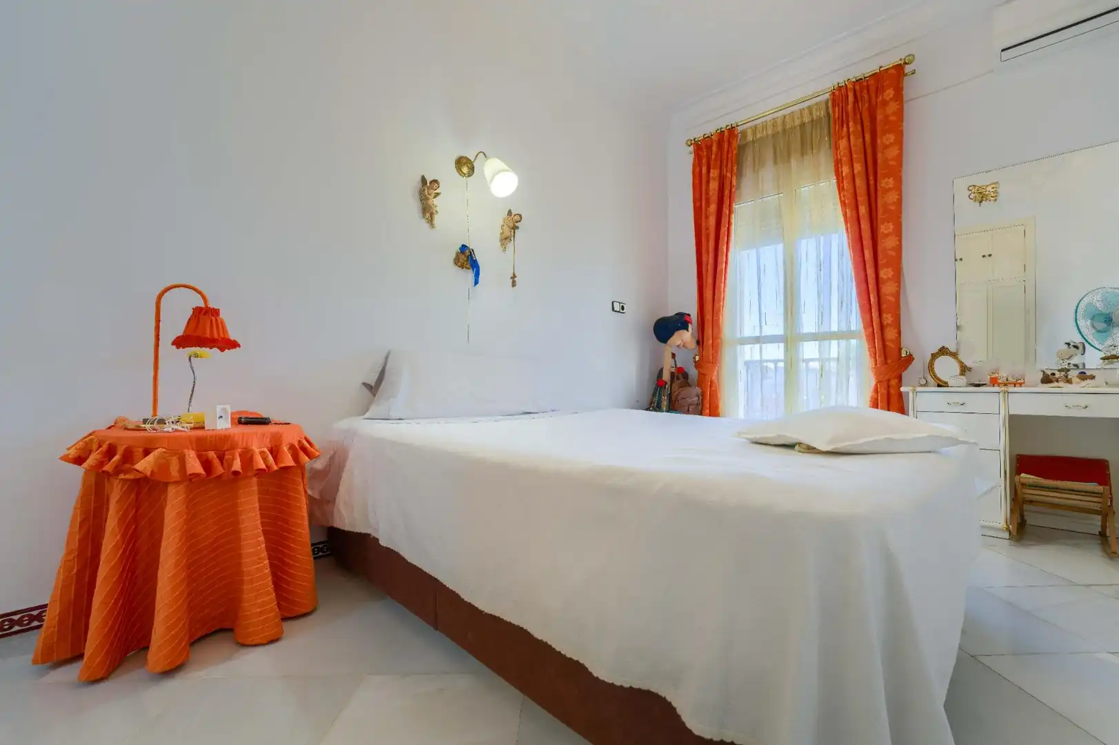 Habitación de Casa o chalet en venta en Benacazón