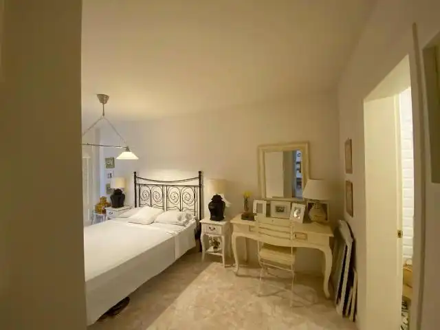 Dormitori de Pis en venda en Ciutadella de Menorca amb Aire condicionat, Moblat i Balcó