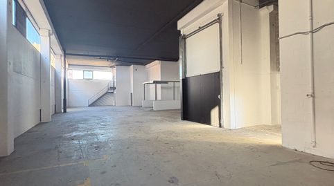 Foto 3 von Fabrikhallen zur Miete in Montigalà, Badalona