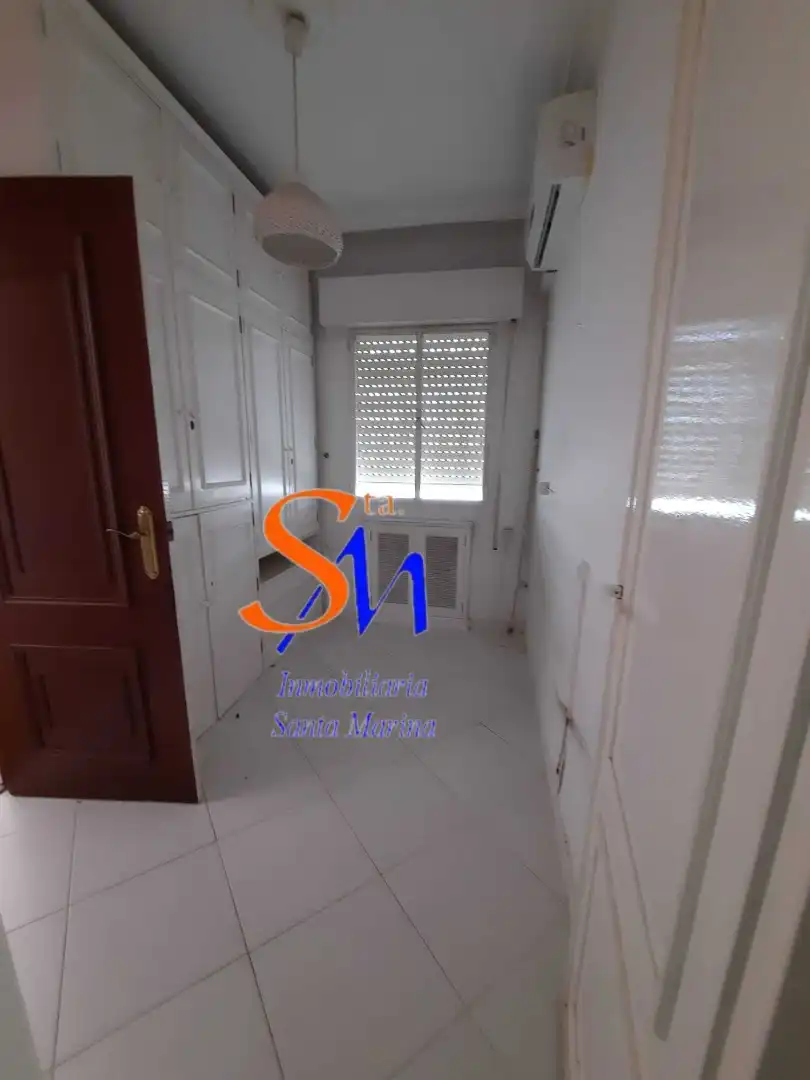 Flat with lift for sale in Avenida de Cristobal Colón 12d, imagen 17