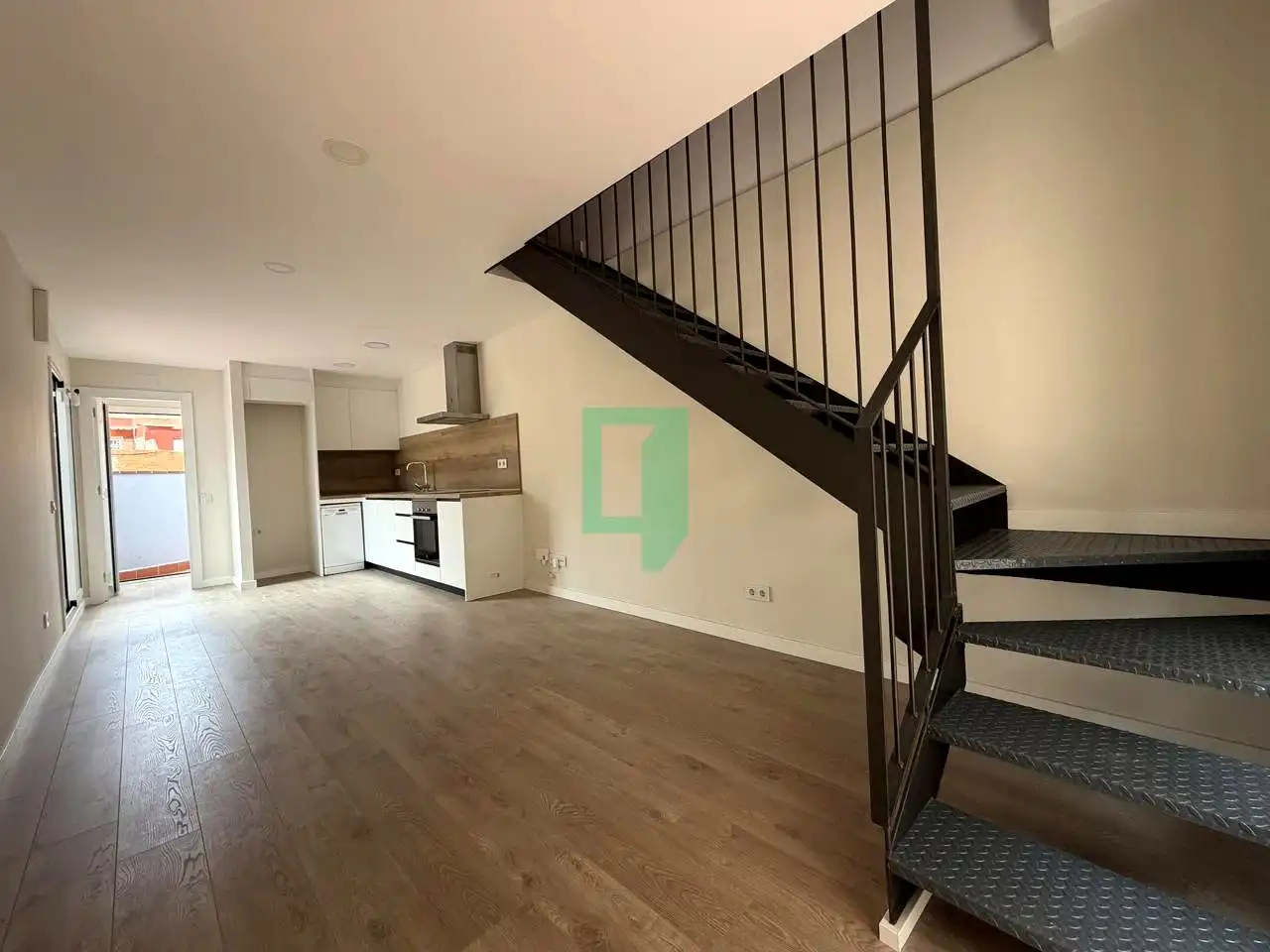 Dúplex en venda en Badalona amb Parquet, Terrassa i Balcó