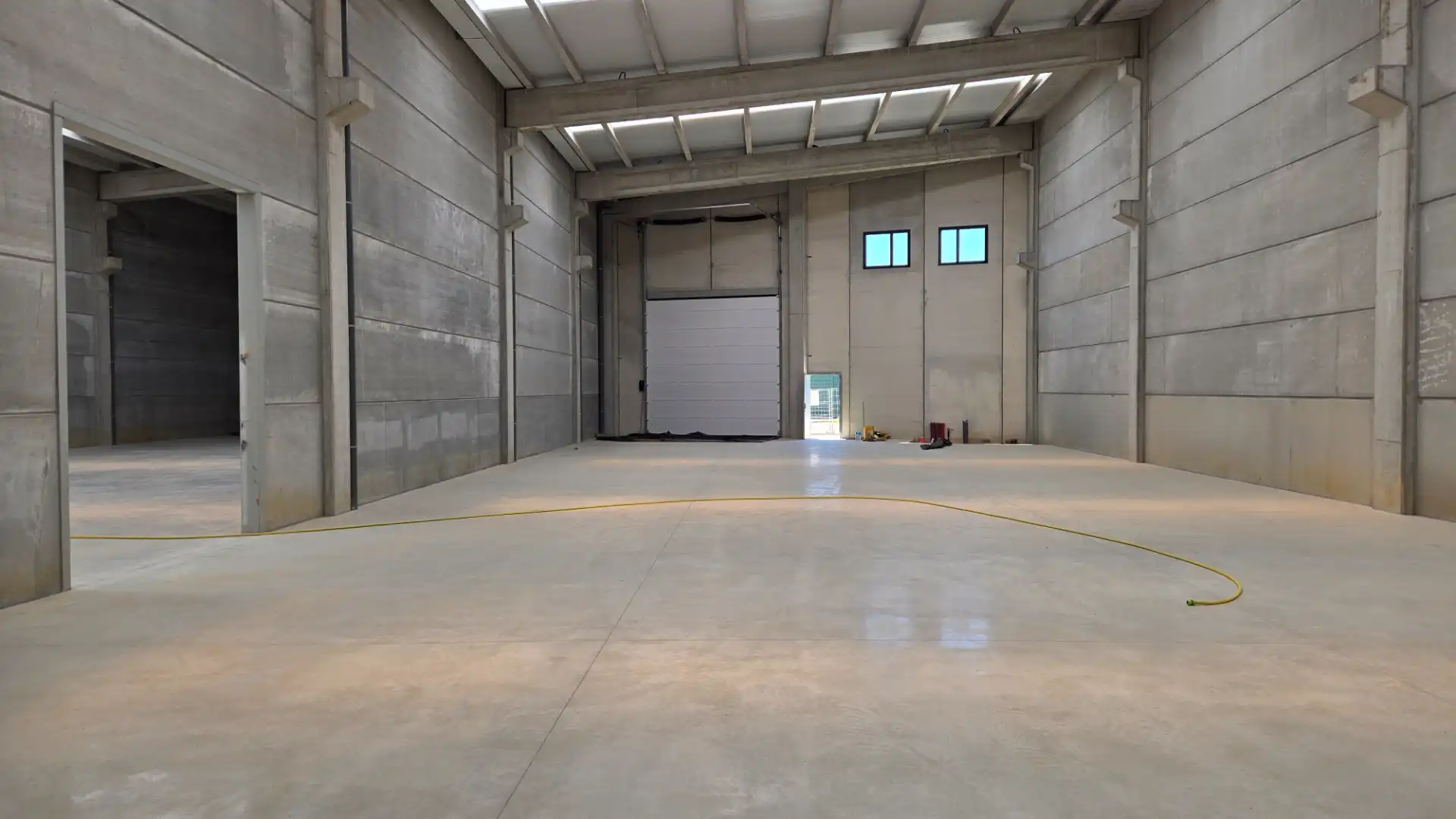 Nave industrial de alquiler en Sarrià de Ter