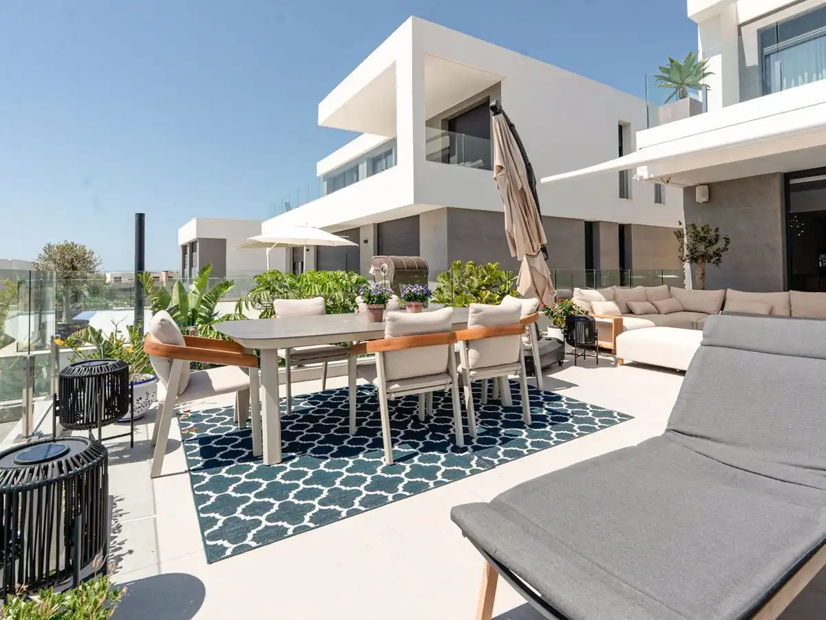 Chalet con piscina en venta en Golf Bahía, imagen 45