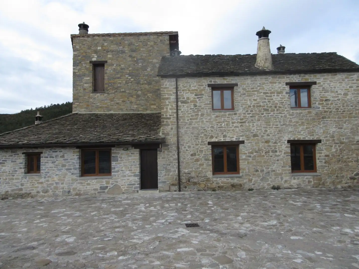Vista exterior de Casa o chalet en venta en Castiello de Jaca con Calefacción, Jardín privado y Terraza