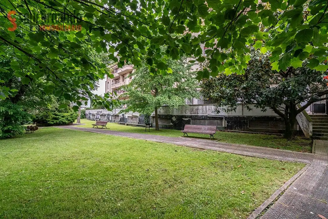 Außenansicht von Maisonette zum Verkauf in Santander mit Heizung und Balkon