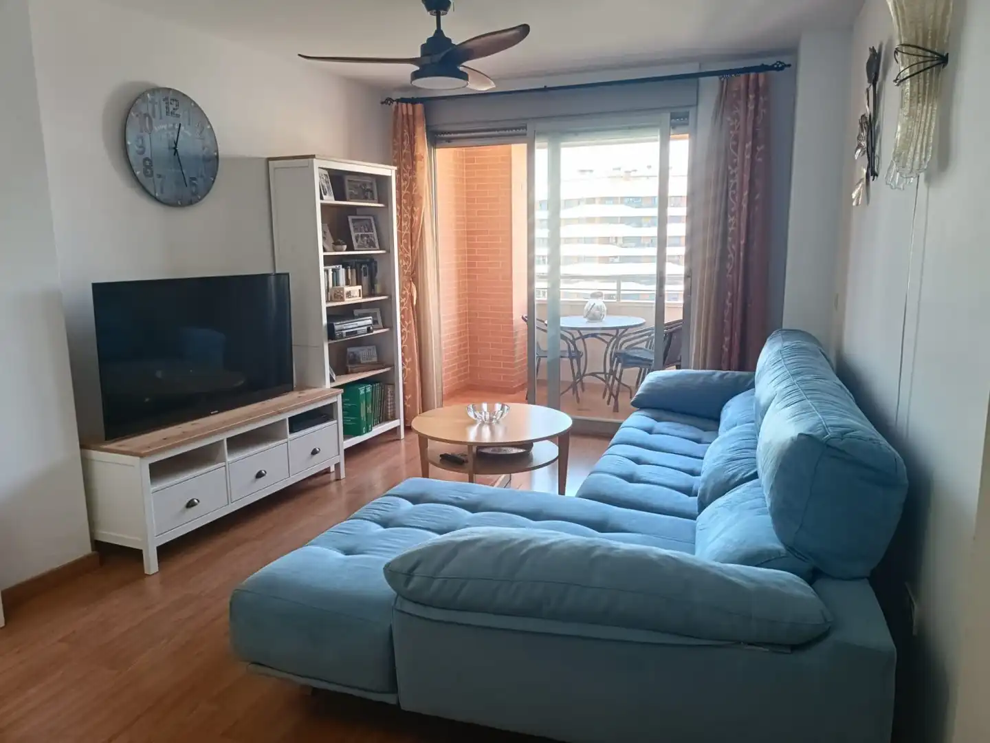 Sala de estar de Piso de alquiler en Murcia con Aire acondicionado, Calefacción y Amueblado