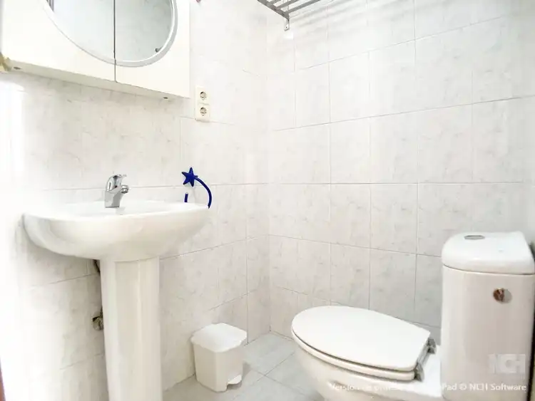 Badezimmer von Wohnung zum Verkauf in Madrid mit Klimaanlage, Heizung und Parkett