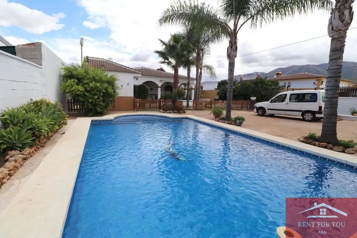 Casa con piscina en alquiler en Centro, imagen 12