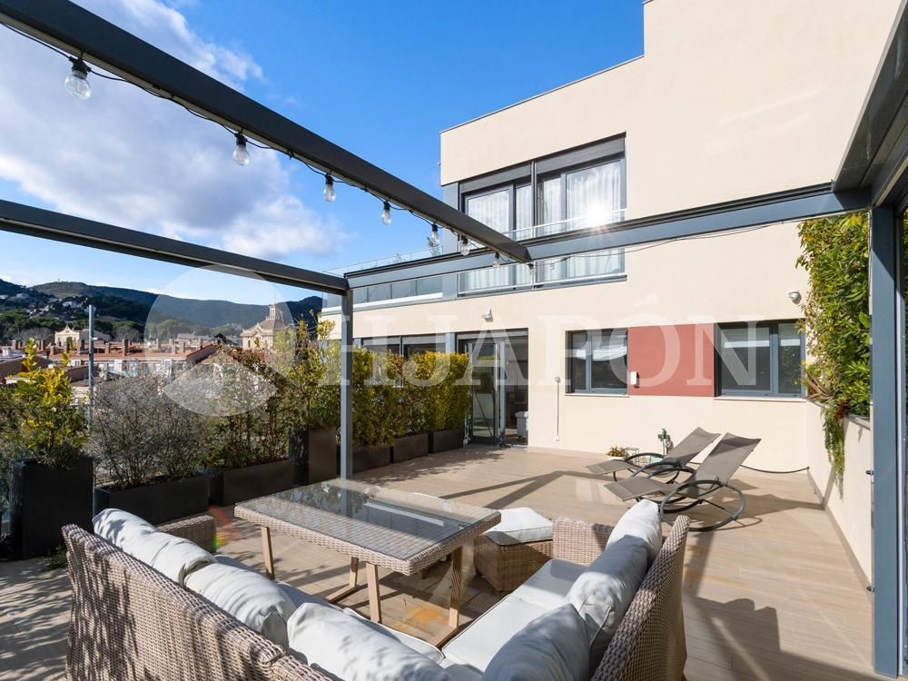 Terrassa de Pis en venda en Alella amb Aire condicionat, Parquet i Terrassa