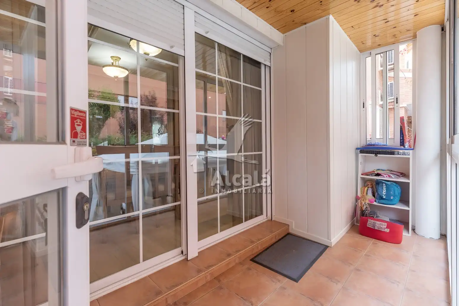 Balcony of Houses for sale in Alcalá de Henares  with Air Conditioner, Heating and Parquet flooring