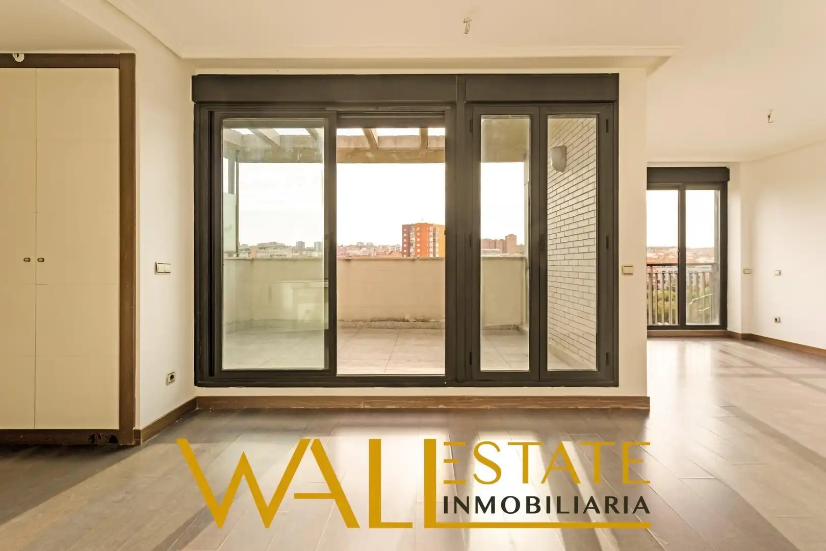 Penthouse with pool for sale in Retiro
