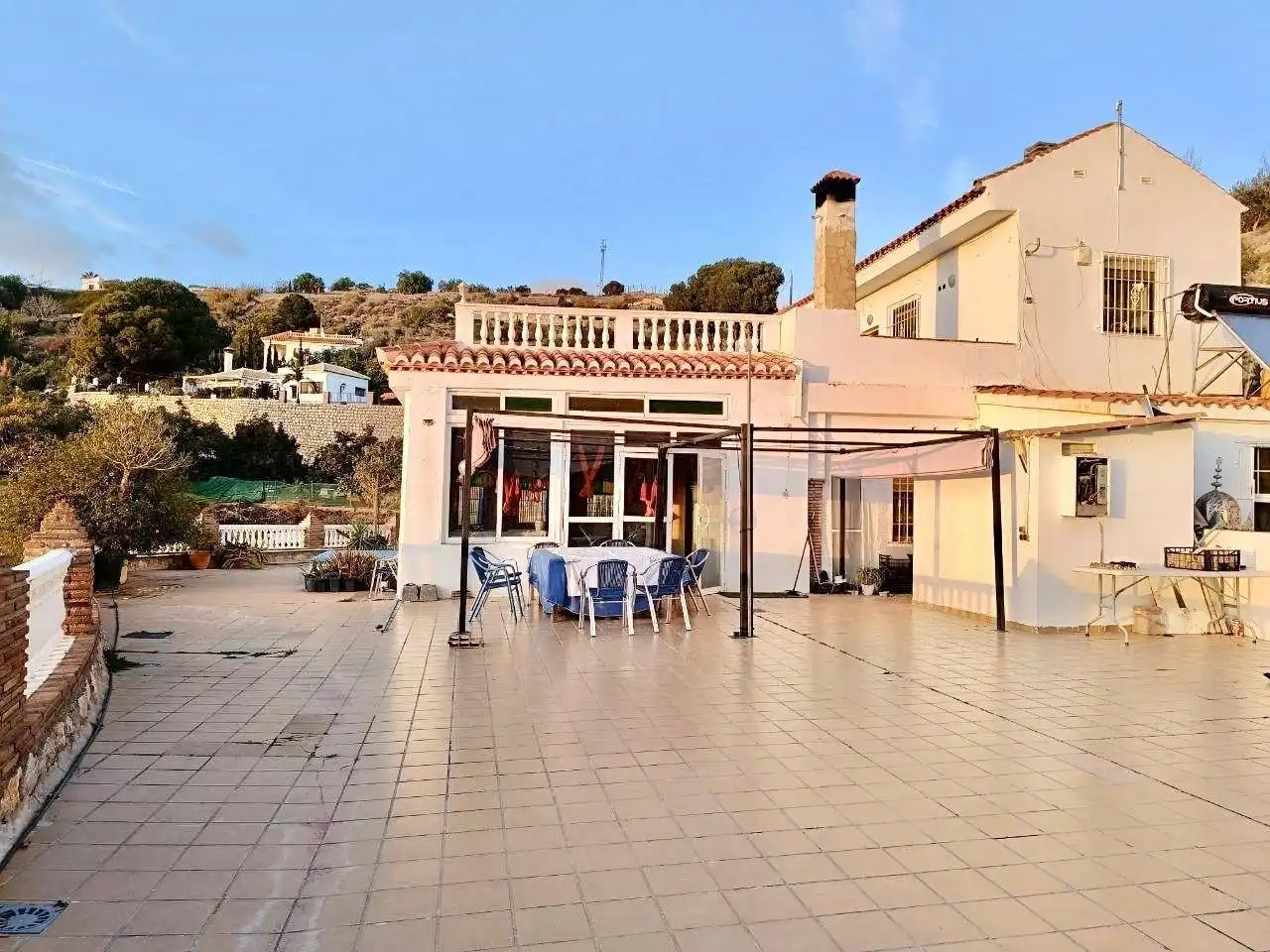 Casa rústica amb piscina en venda a LAS ZORRERAS P29