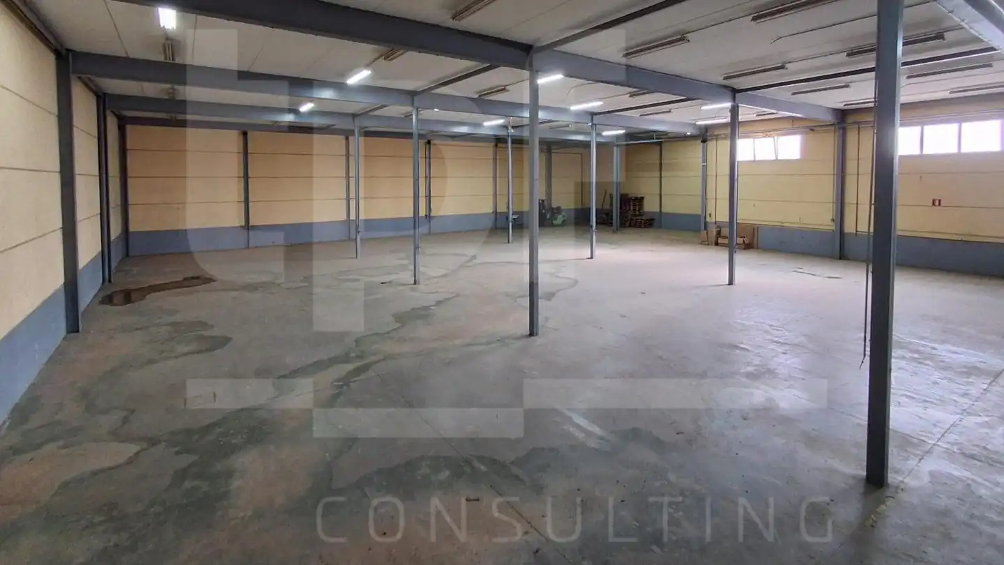 Nave industrial de alquiler en Moncada