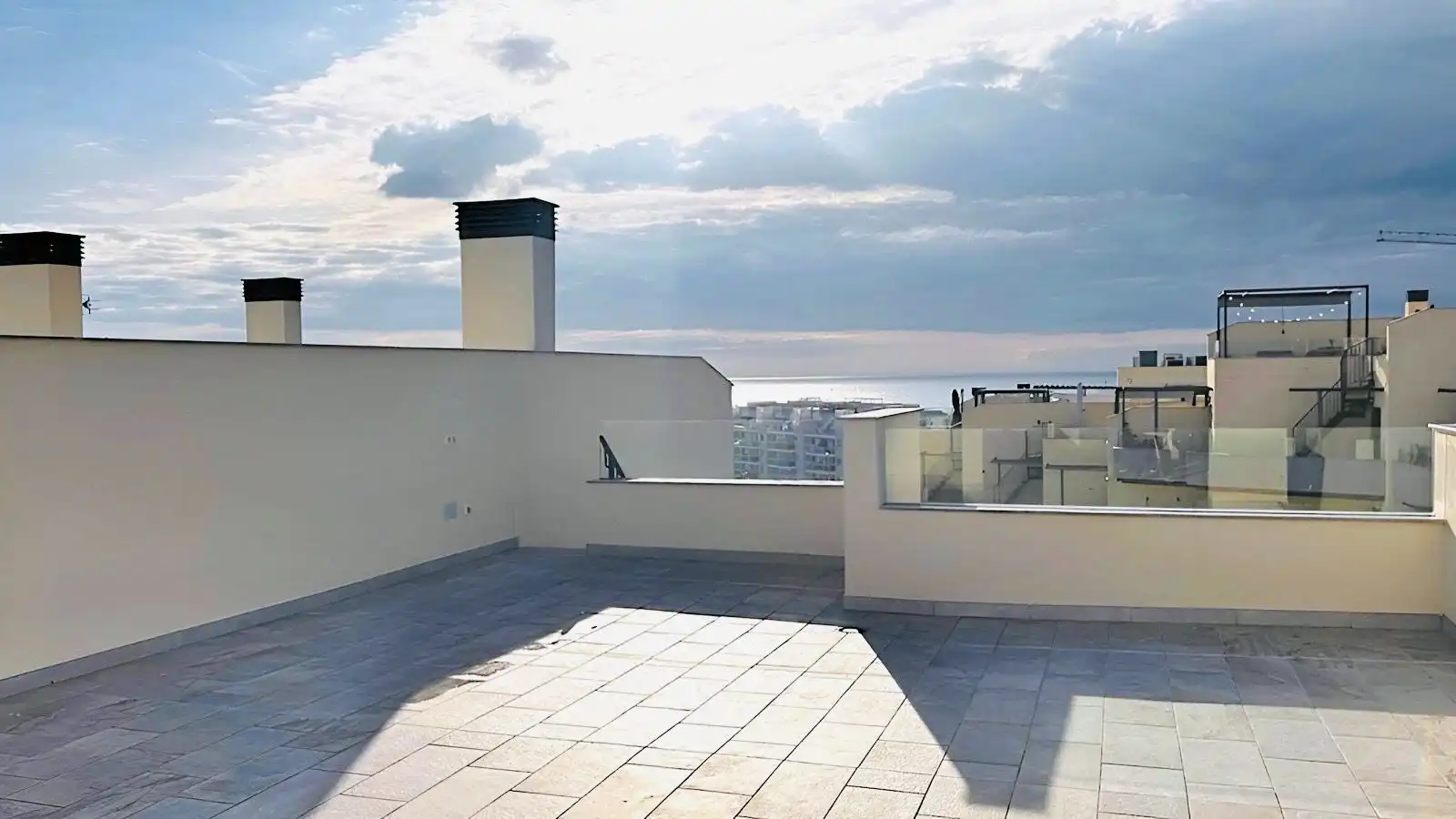 Àtic amb piscina en venda a Urbanización Santa Rosa