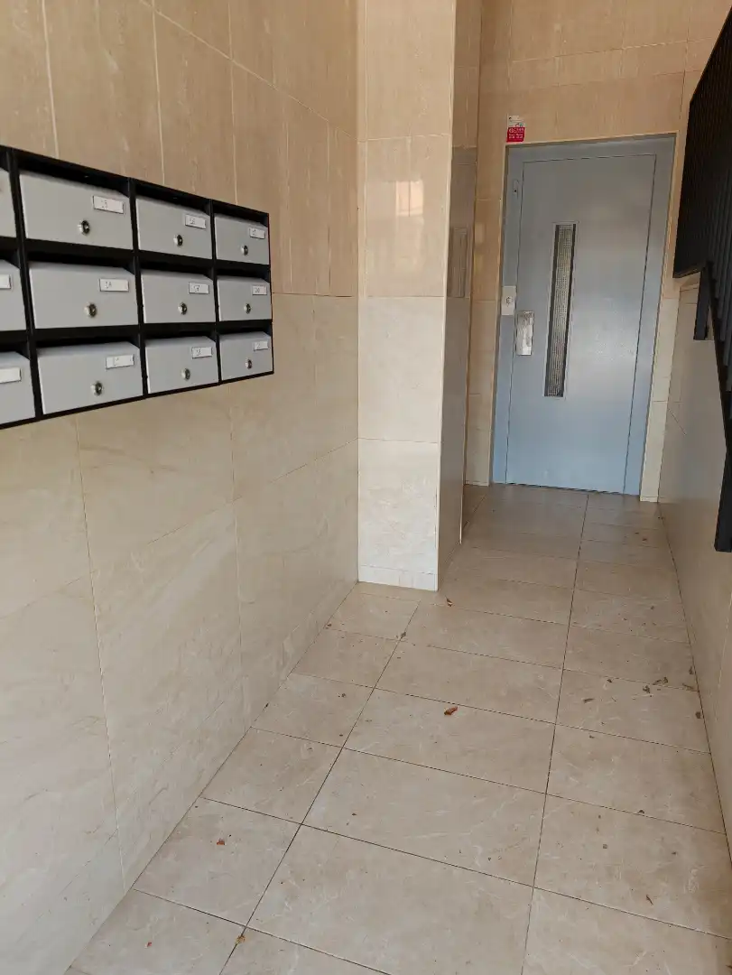Piso en venta en Sedaví con Balcón y Alarma
