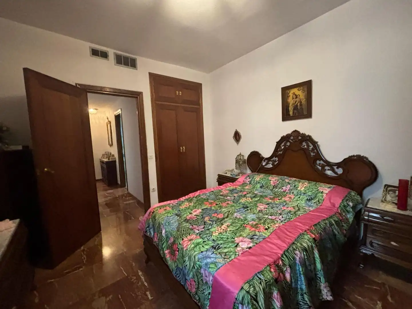 Bedroom of Flat for sale in Sevilla  with Air Conditioner, Heating and Terrace