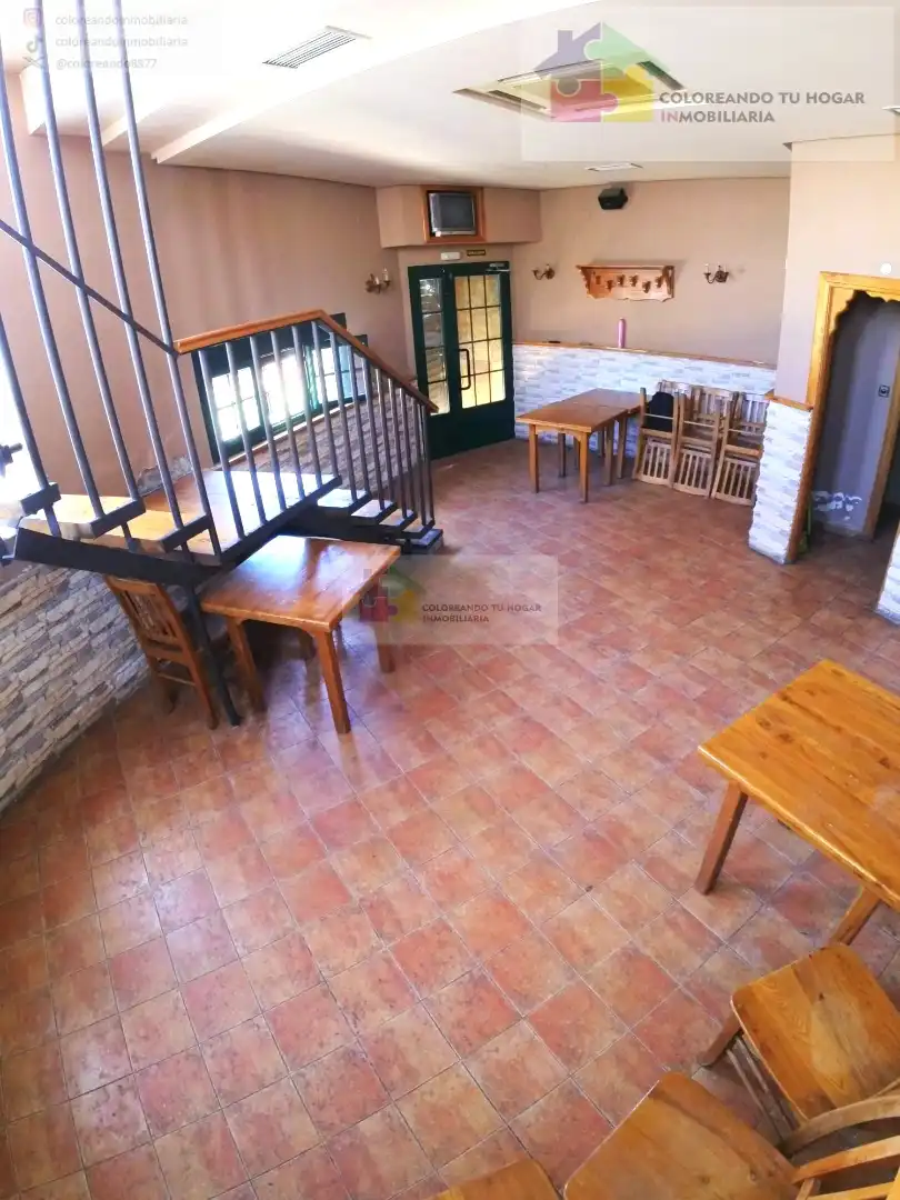 Local comercial en venda a Villadangos del Páramo