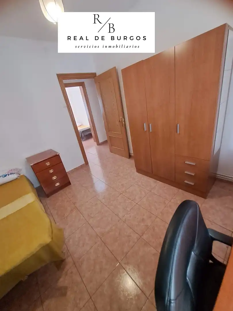 Habitación de Piso de alquiler en Valladolid con Calefacción, Terraza y Amueblado