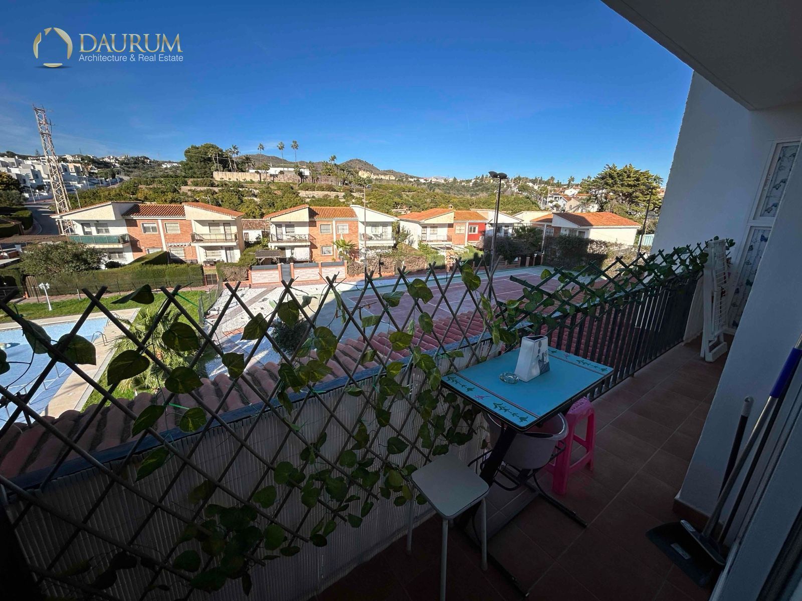 Vista exterior de Pis en venda en Vélez-Málaga amb Aire condicionat, Calefacció i Terrassa