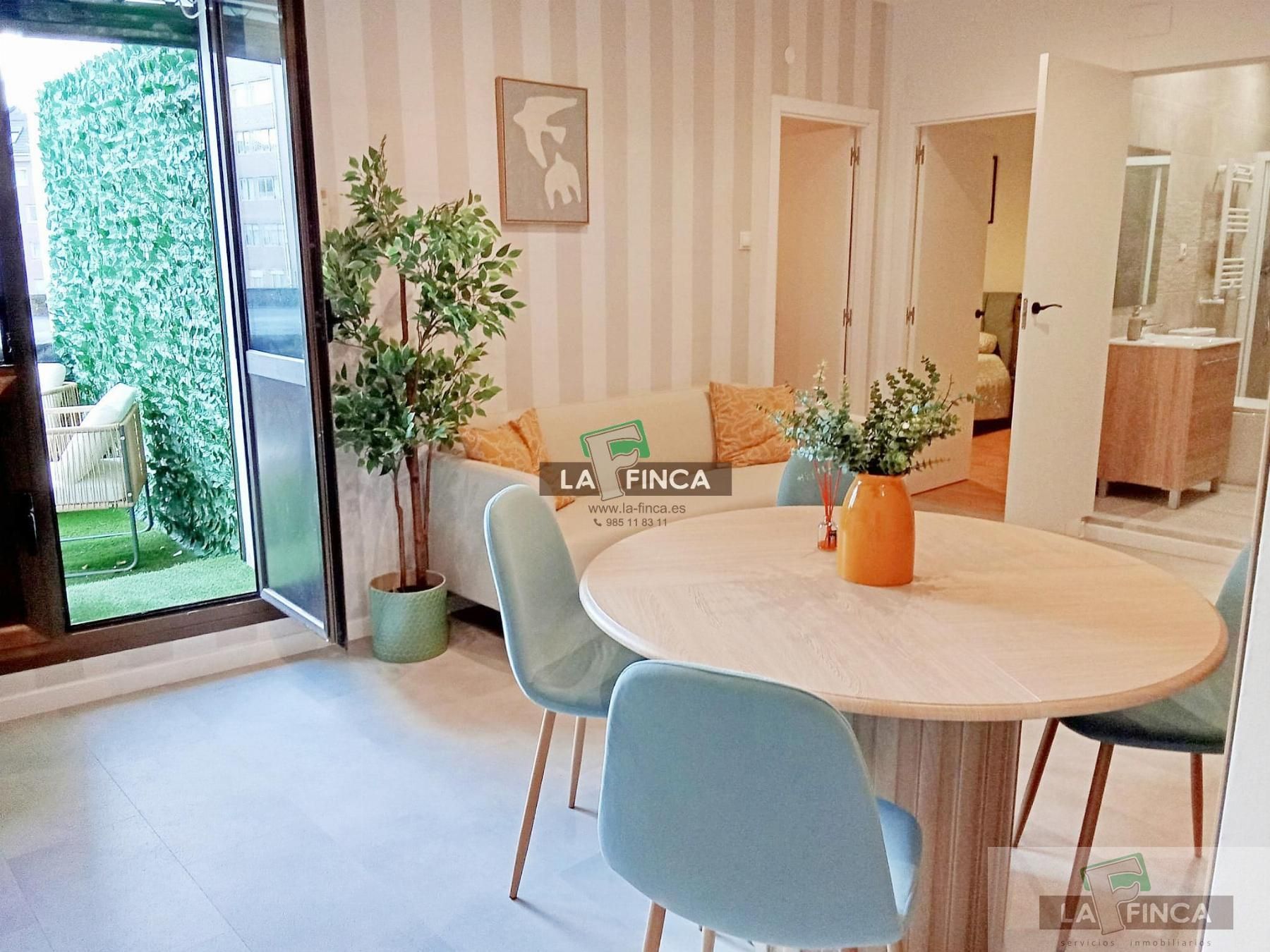 Bedroom of Flat for sale in Oviedo   with Heating, Terrace and Storage room