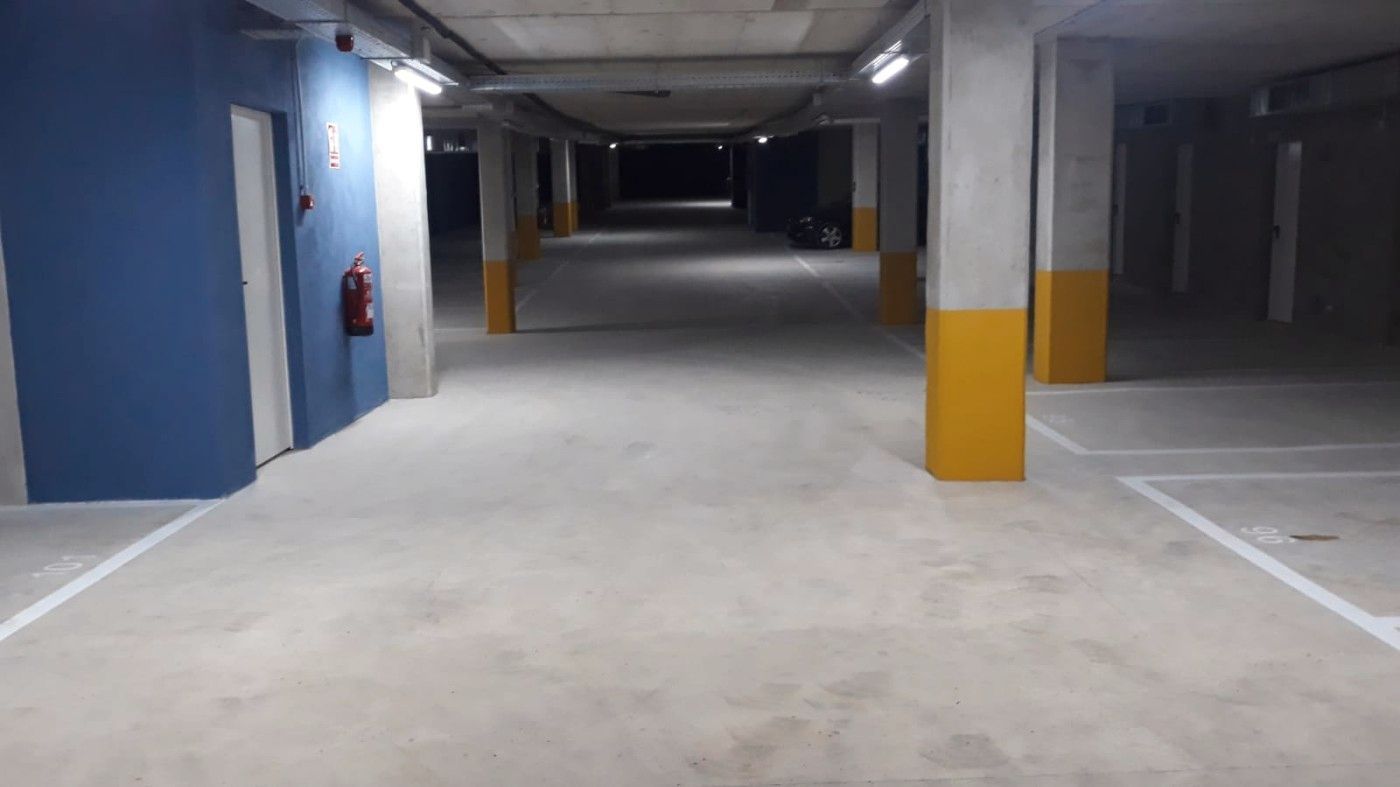 Aparcament de Garatge en venda en Molins de Rei