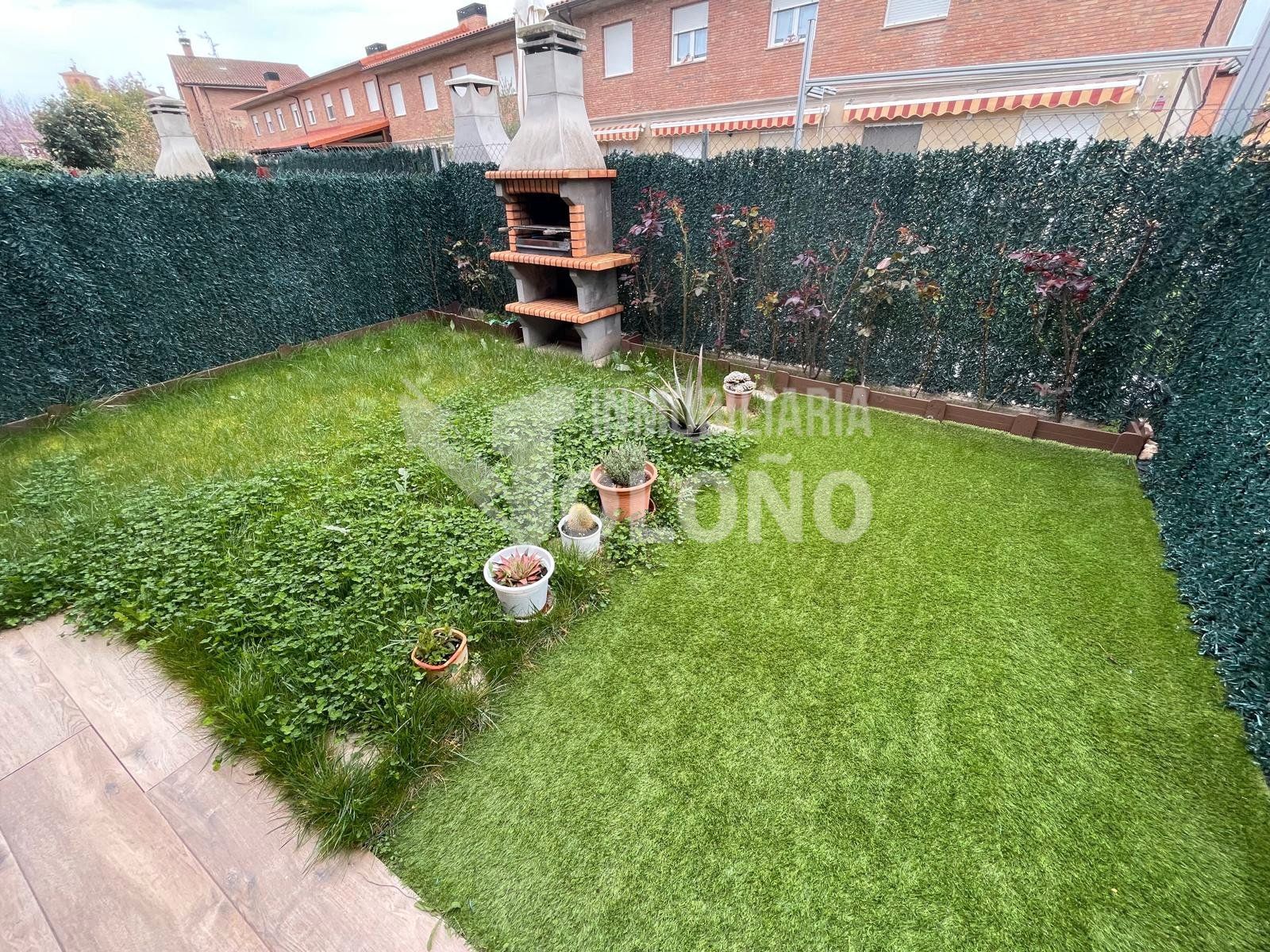 Garten von Einfamilien-Reihenhaus zum Verkauf in Alesanco mit Heizung, Privatgarten und Möbliert