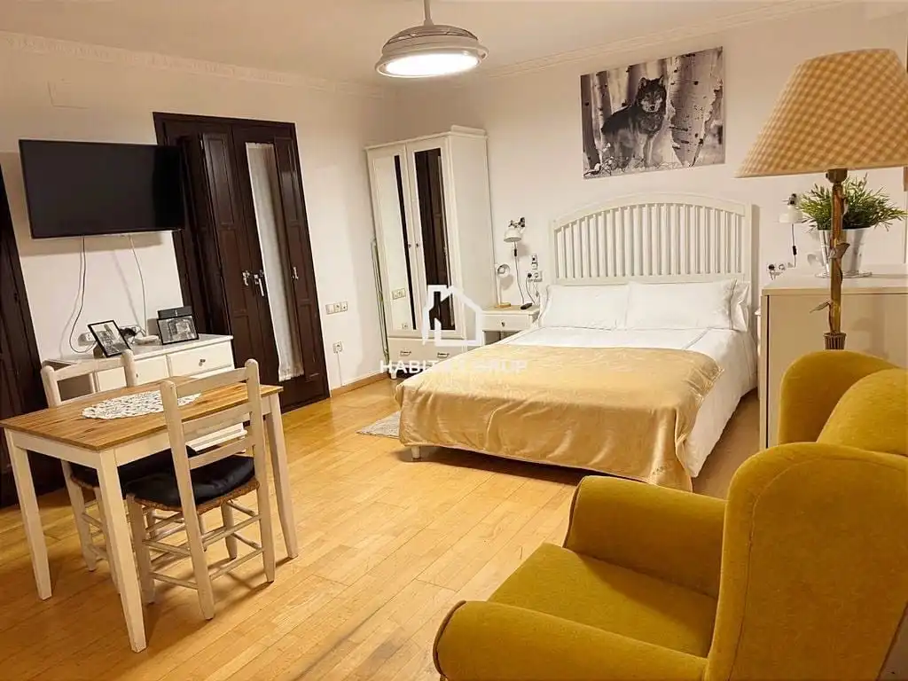 Habitación de Estudio en venta en Girona