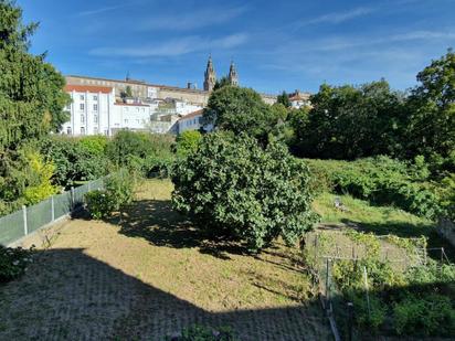 Jardí de Pis de lloguer en Santiago de Compostela  amb Calefacció i Terrassa