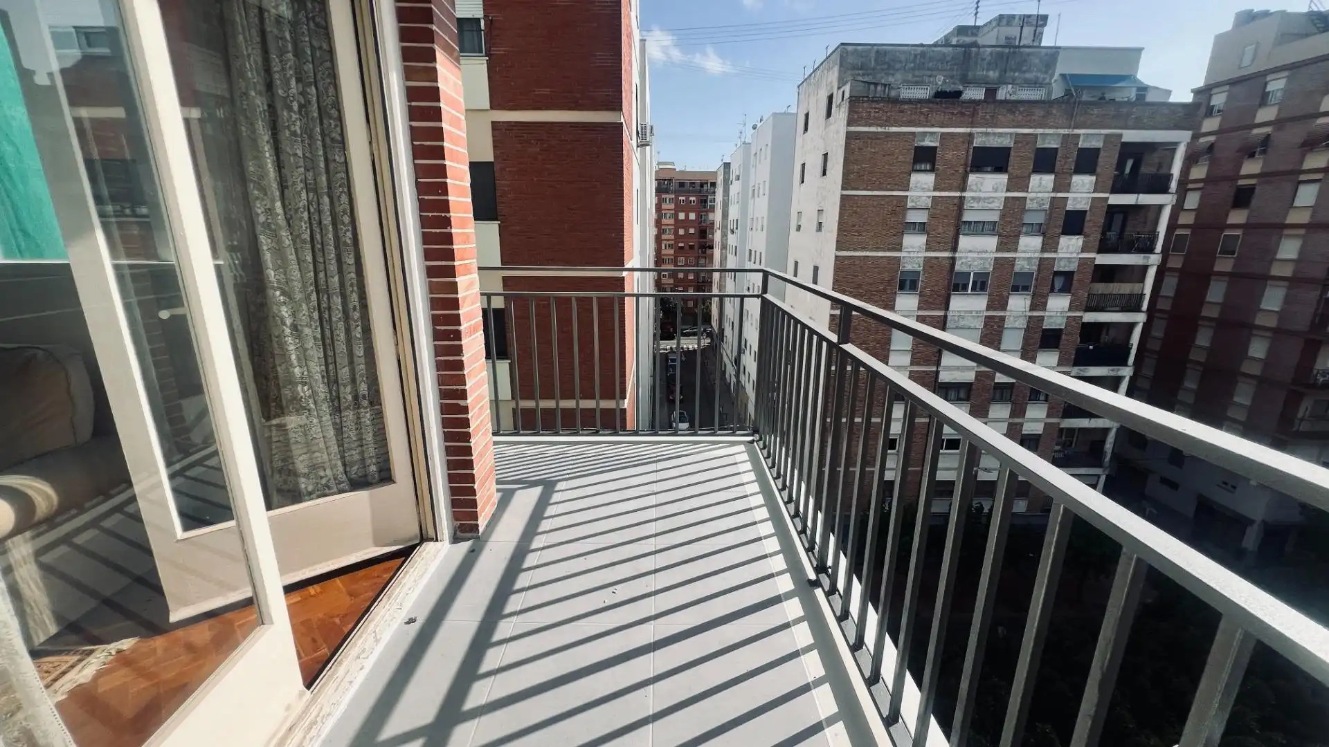 Terrasse von Wohnung zum Verkauf in Castellón de la Plana / Castelló de la Plana mit Parkett und Balkon